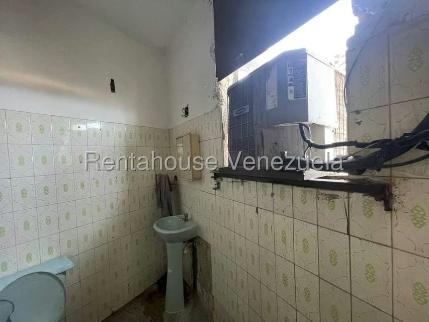Comercial (Oficina) en Venta en Maiquetia, Vargas - 16