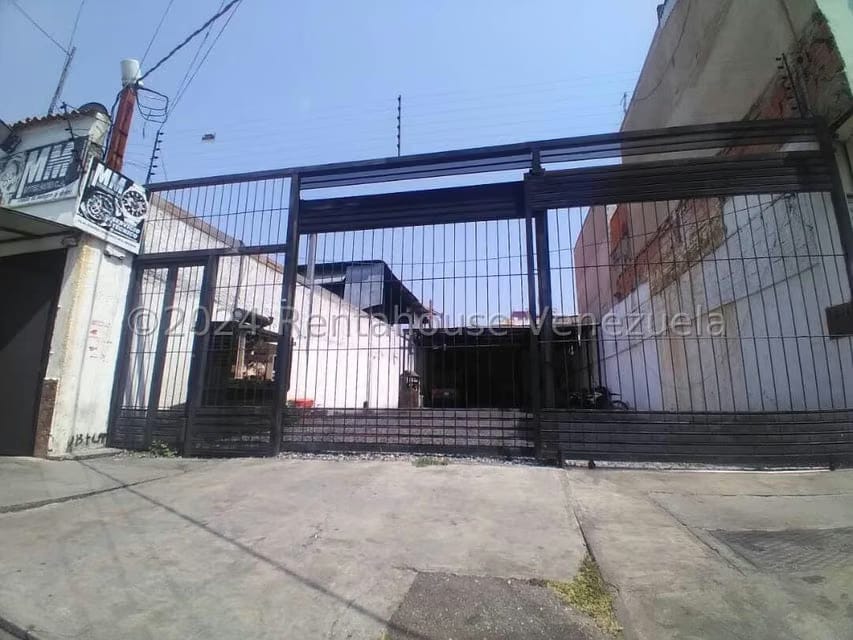 Terreno (Comercial) en Alquiler en Parroquia Catedral, Lara - 16