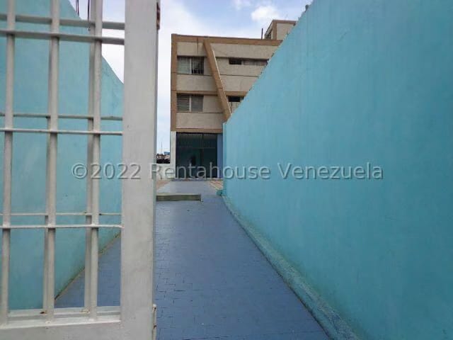 Comercial (Edificio) en Venta en Maiquetia, Vargas - 4