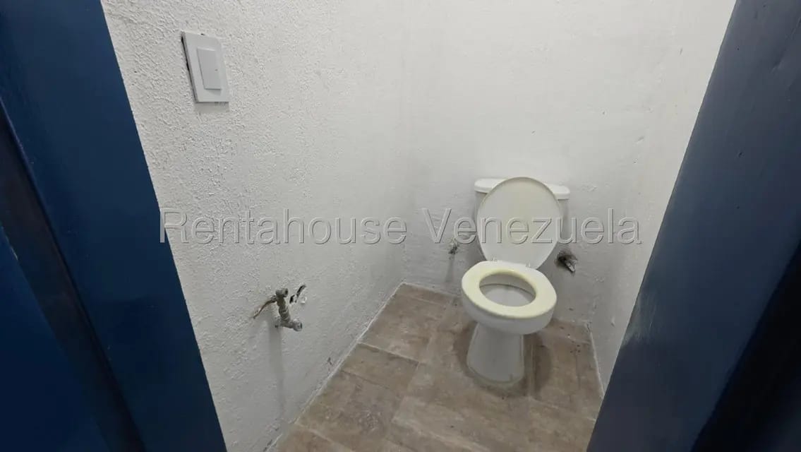 Comercial (Local Comercial) en Alquiler en Centro, Lara - 16