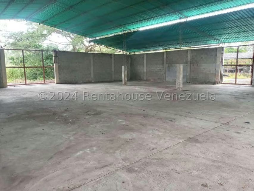 Terreno (Industrial) en Venta en Ave Intercomunal, Lara - 24