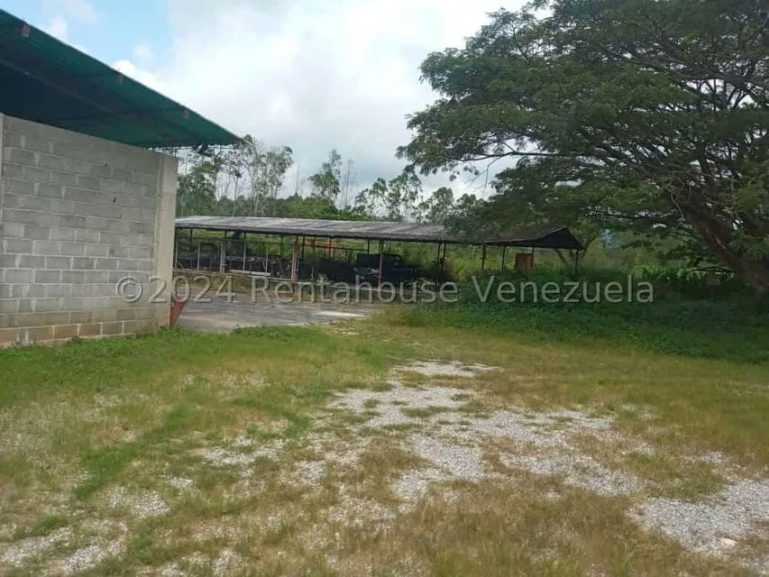Terreno (Industrial) en Venta en Ave Intercomunal, Lara - 30