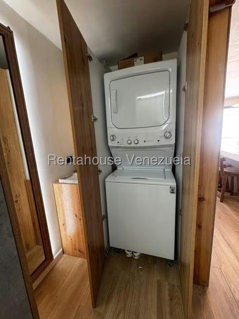 Apartamento (1 Nivel) en Venta en Los Samanes, Distrito Metropolitano - 12