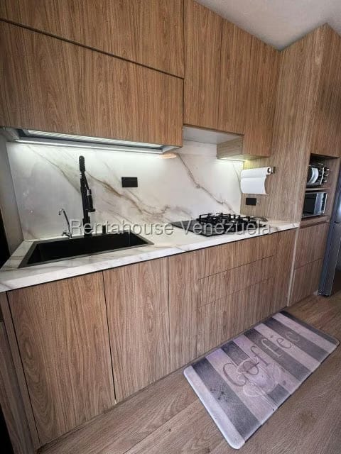 Apartamento (1 Nivel) en Venta en Los Samanes, Distrito Metropolitano - 3