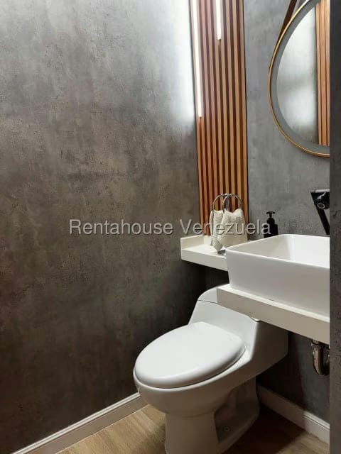 Apartamento (1 Nivel) en Venta en Los Samanes, Distrito Metropolitano - 9