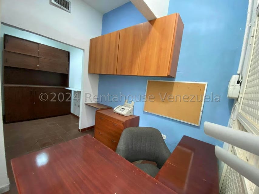 Casa (Duplex) en Venta en Bello Monte, Distrito Metropolitano - 11