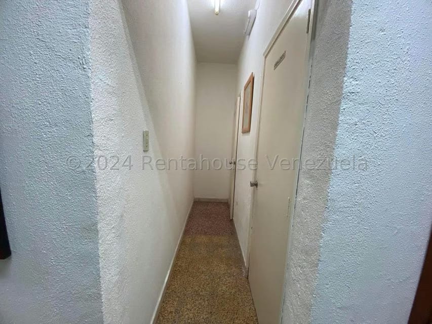 Casa (Duplex) en Venta en Bello Monte, Distrito Metropolitano - 14