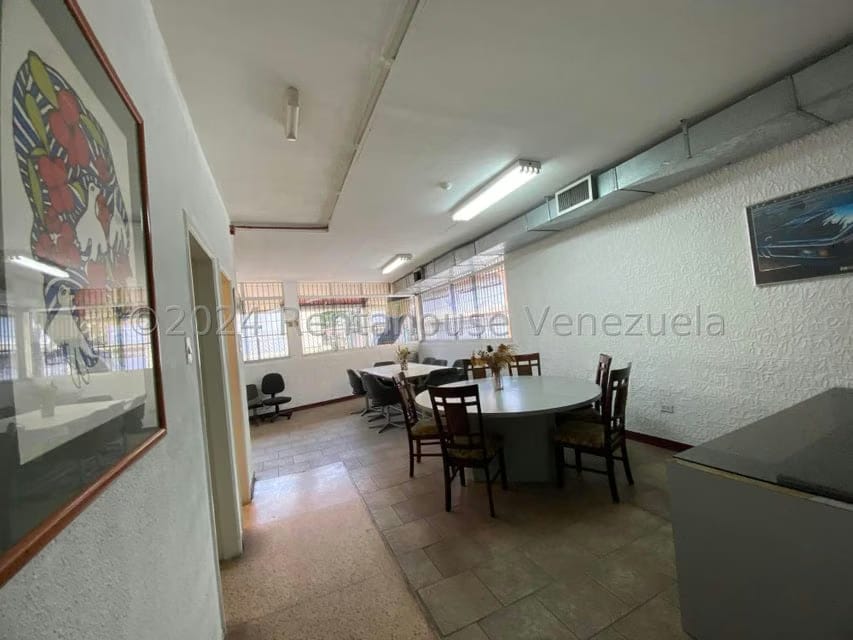 Casa (Duplex) en Venta en Bello Monte, Distrito Metropolitano - 19