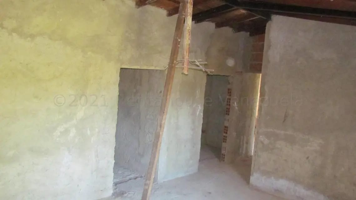 Terreno (Residencial) en Venta en Caicaguana, Distrito Metropolitano - 9
