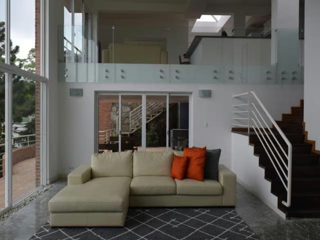 Casa (1 Nivel) en Venta en Club de Campo, Miranda - 36