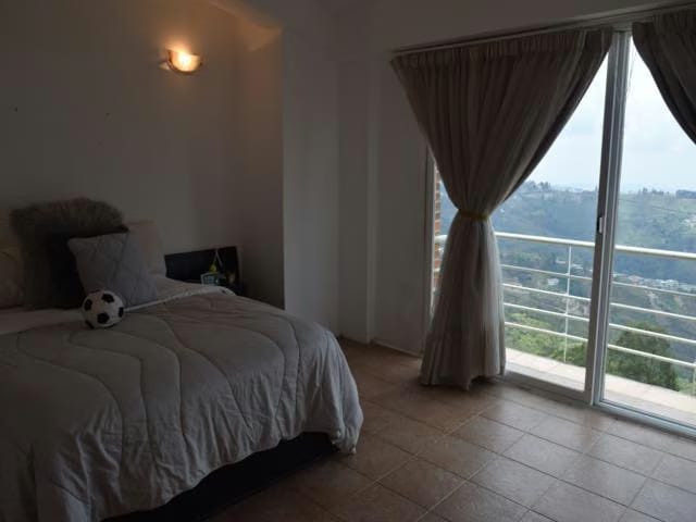 Casa (1 Nivel) en Venta en Club de Campo, Miranda - 41