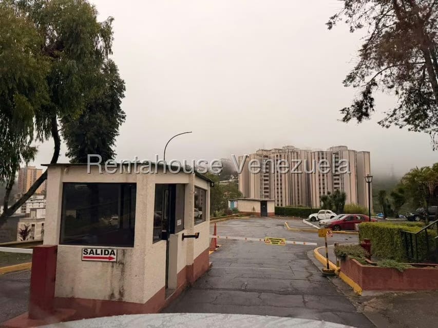 Apartamento (Duplex) en Venta en Rosalito, Miranda - 31