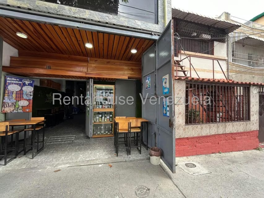 Comercial (Local Comercial) en Alquiler en Catia, Distrito Metropolitano - 2