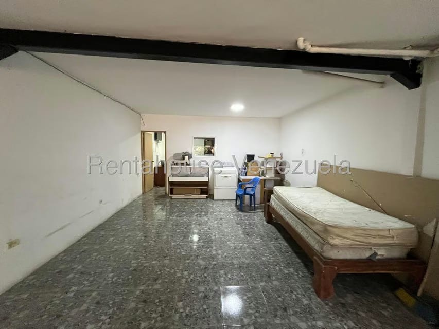 Comercial (Local Comercial) en Alquiler en Catia, Distrito Metropolitano - 8