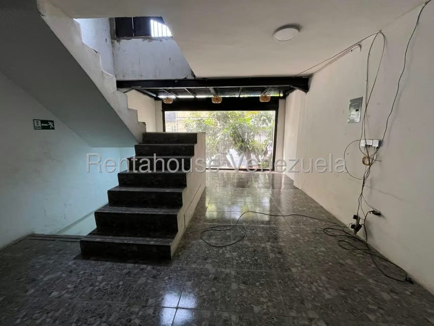 Comercial (Local Comercial) en Alquiler en Catia, Distrito Metropolitano - 9