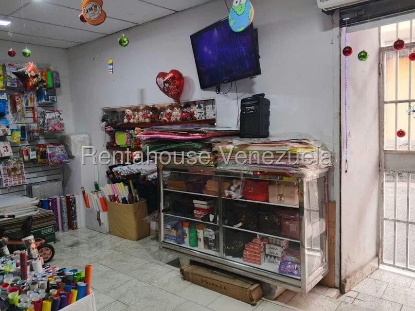 Comercial (Local Comercial) en Venta en Parroquia Juan Bautista Rodriguez, Lara - 4