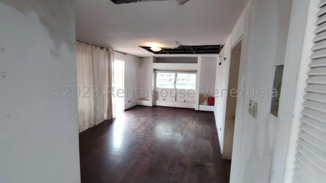 Casa (Multipes Niveles) en Venta en Playa el Angel, Nueva Esparta - 43