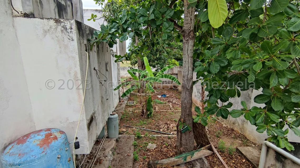Casa (Multipes Niveles) en Venta en Playa el Angel, Nueva Esparta - 68