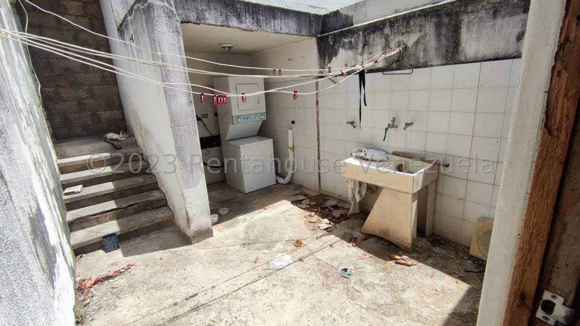 Casa (Multipes Niveles) en Venta en Playa el Angel, Nueva Esparta - 77