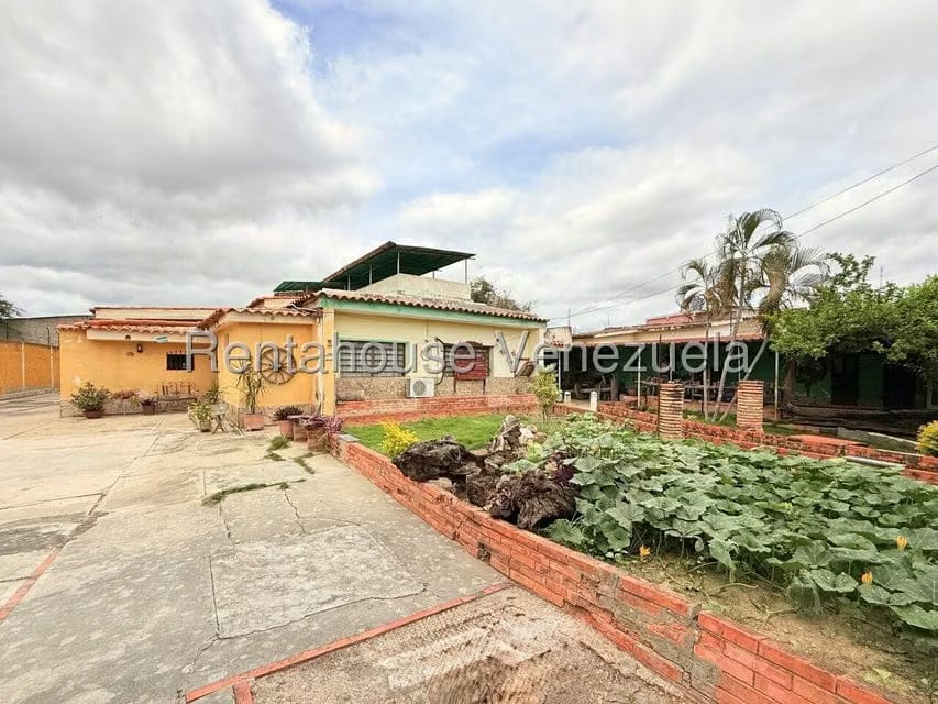 Casa (Multipes Niveles) en Venta en Parroquia Juan Bautista Rodriguez, Lara - 2