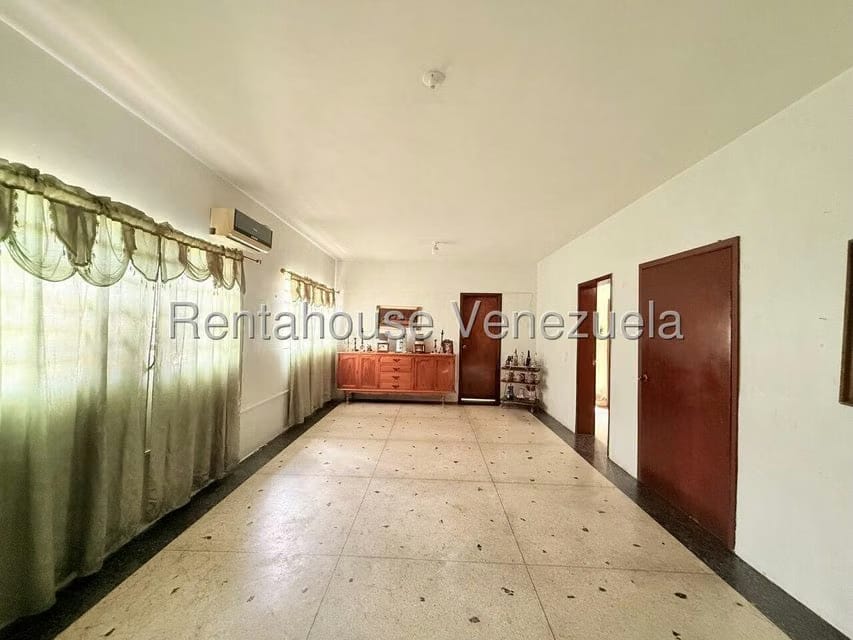Casa (Multipes Niveles) en Venta en Parroquia Juan Bautista Rodriguez, Lara - 18