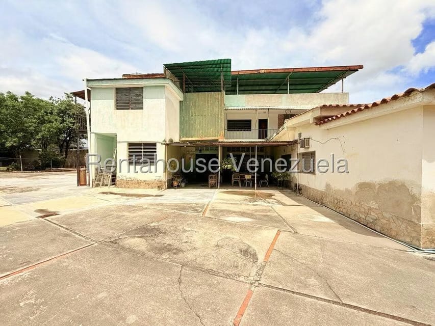 Casa (Multipes Niveles) en Venta en Parroquia Juan Bautista Rodriguez, Lara - 76