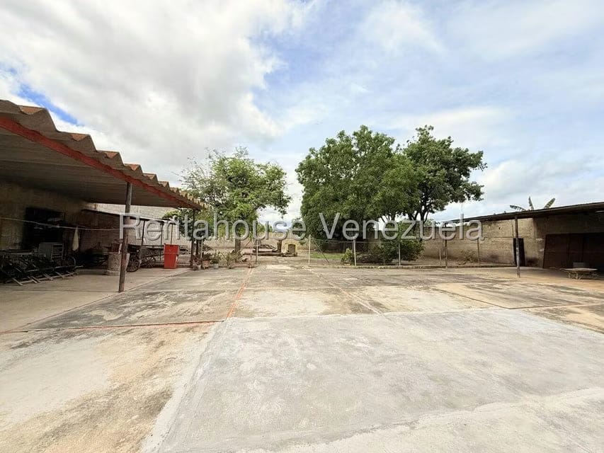 Casa (Multipes Niveles) en Venta en Parroquia Juan Bautista Rodriguez, Lara - 82