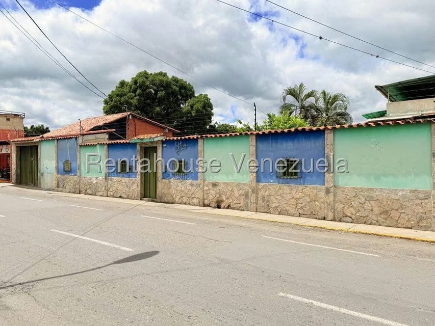 Casa (Multipes Niveles) en Venta en Parroquia Juan Bautista Rodriguez, Lara - 90