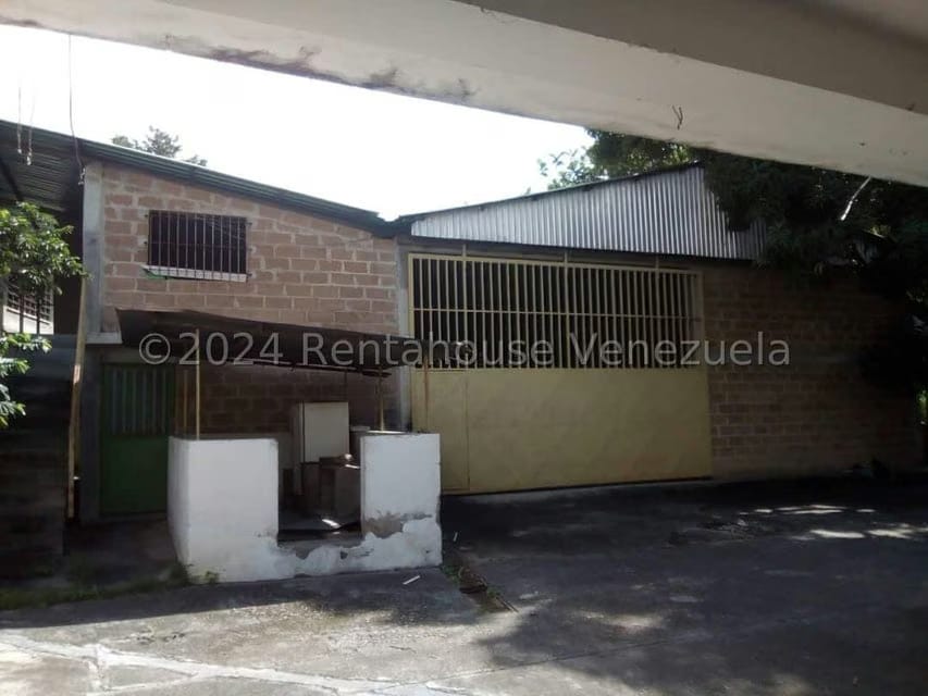 Comercial (Galpon - Deposito) en Venta en Sector Industrial Cloris, Miranda - 4