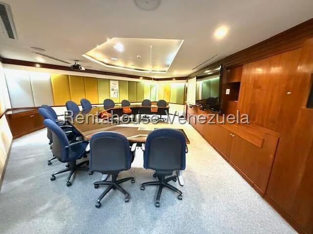 Comercial (Oficina) en Venta en Los Cortijos de Lourdes, Distrito Metropolitano - 4