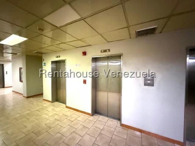 Comercial (Oficina) en Venta en Los Cortijos de Lourdes, Distrito Metropolitano - 34