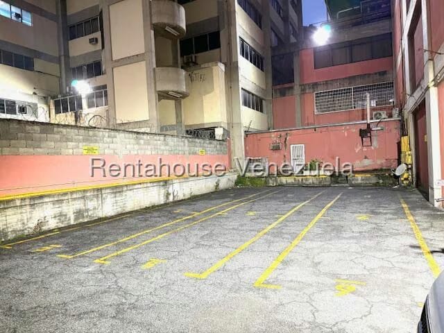 Comercial (Oficina) en Venta en Los Cortijos de Lourdes, Distrito Metropolitano - 37