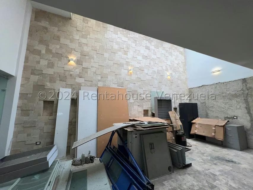 Casa (Multipes Niveles) en Venta en Zona Este, Lara - 13