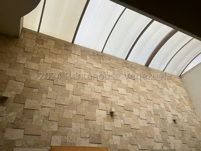 Casa (Multipes Niveles) en Venta en Zona Este, Lara - 14