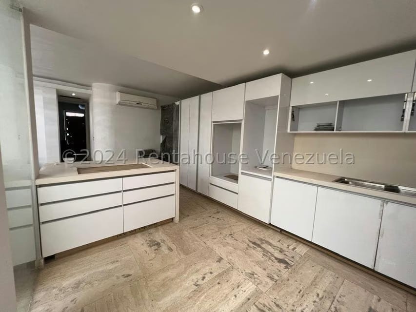 Casa (Multipes Niveles) en Venta en Zona Este, Lara - 22