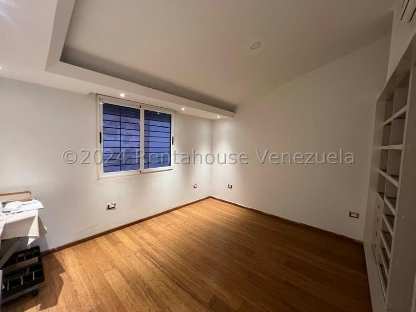 Casa (Multipes Niveles) en Venta en Zona Este, Lara - 36