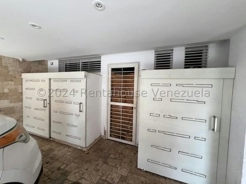 Casa (Multipes Niveles) en Venta en Zona Este, Lara - 50