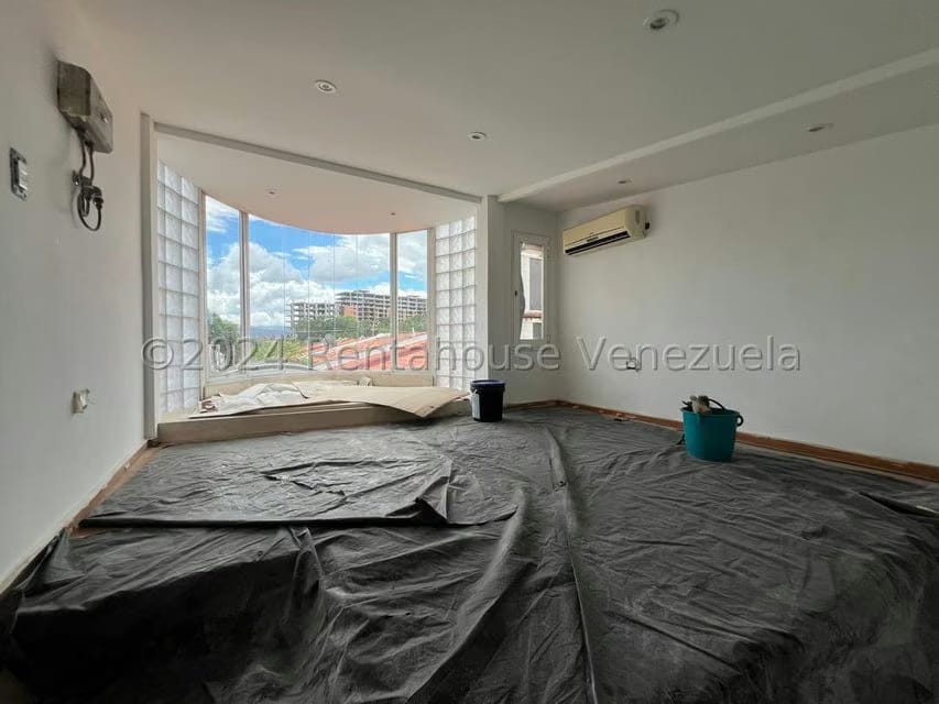 Casa (Multipes Niveles) en Venta en Zona Este, Lara - 56