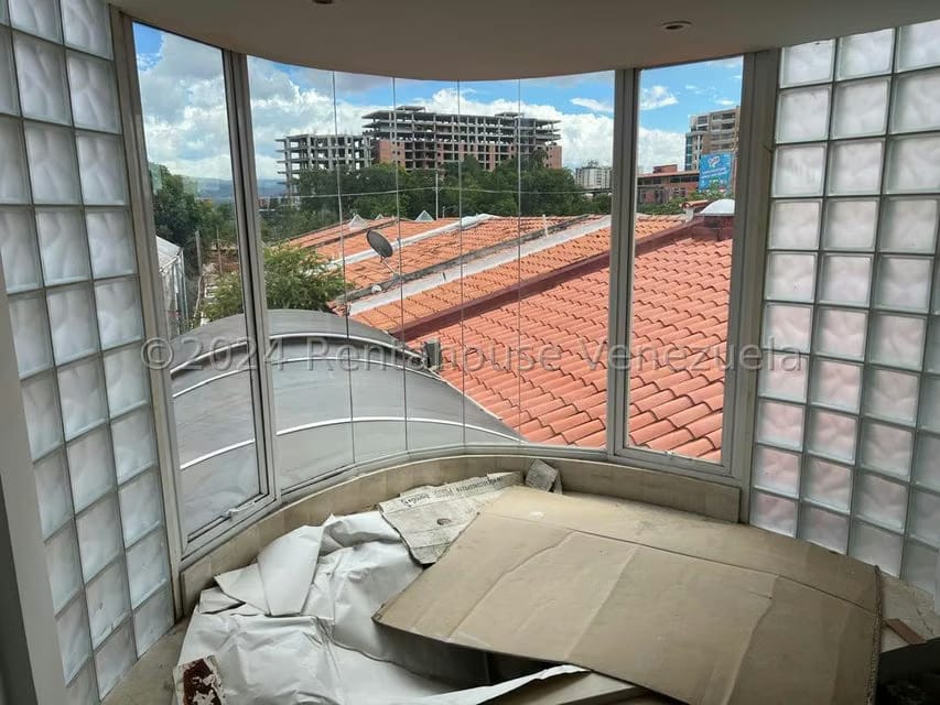 Casa (Multipes Niveles) en Venta en Zona Este, Lara - 57