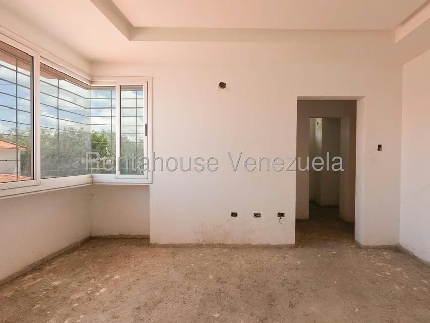 Casa (Duplex) en Venta en Los Cardones, Lara - 16