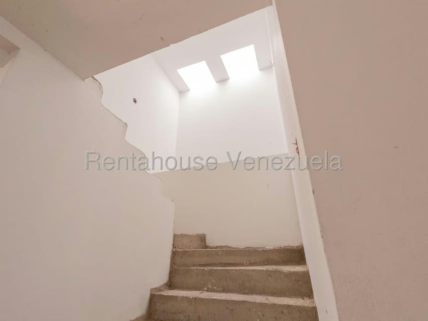 Casa (Duplex) en Venta en Los Cardones, Lara - 19