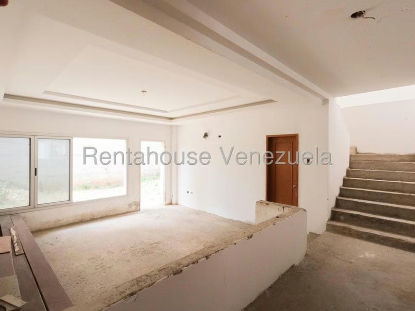 Casa (Duplex) en Venta en Los Cardones, Lara - 7