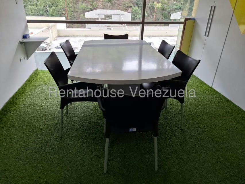 Comercial (Local Comercial) en Alquiler en Macaracuay, Distrito Metropolitano - 9