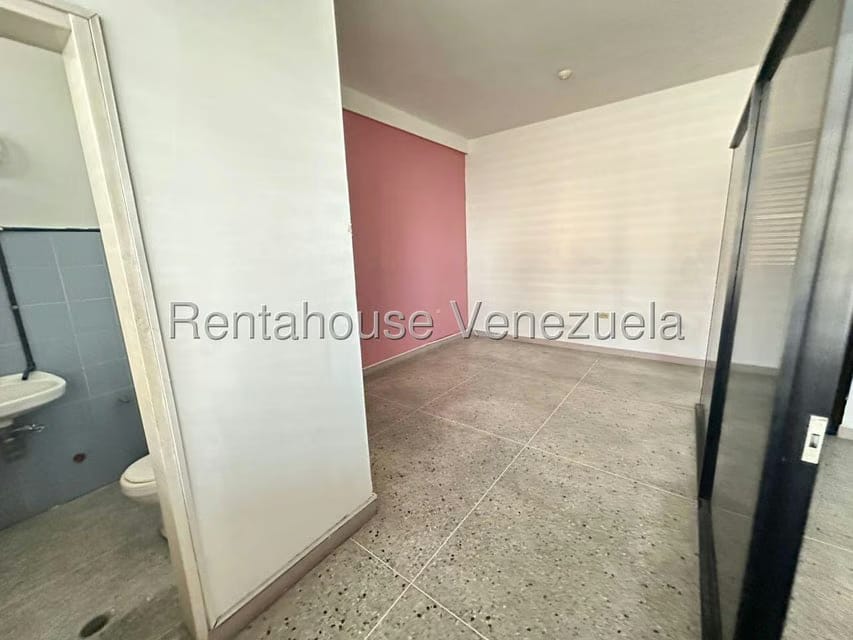 Comercial (Local Comercial) en Alquiler en Centro, Portuguesa - 3