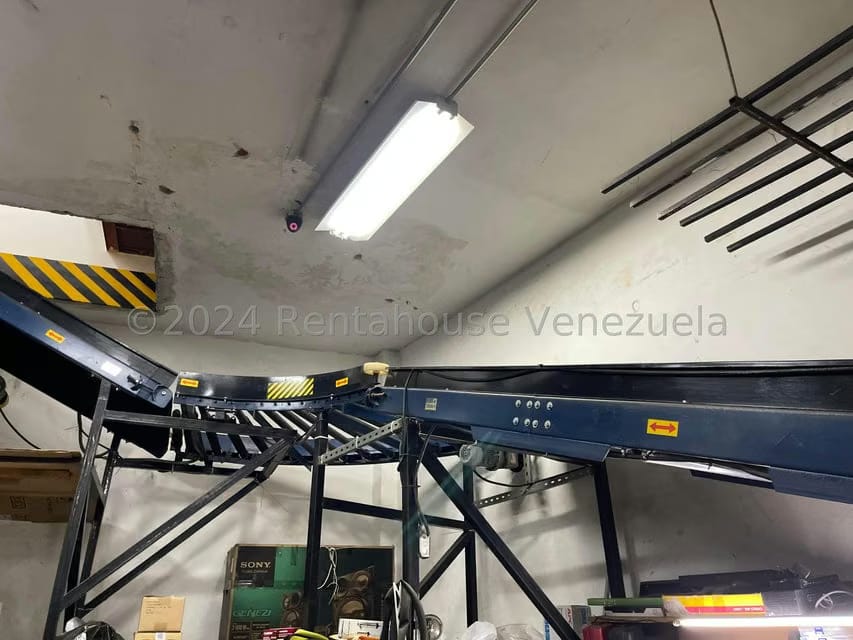 Comercial (Local Comercial) en Venta en Chacao, Distrito Metropolitano - 39