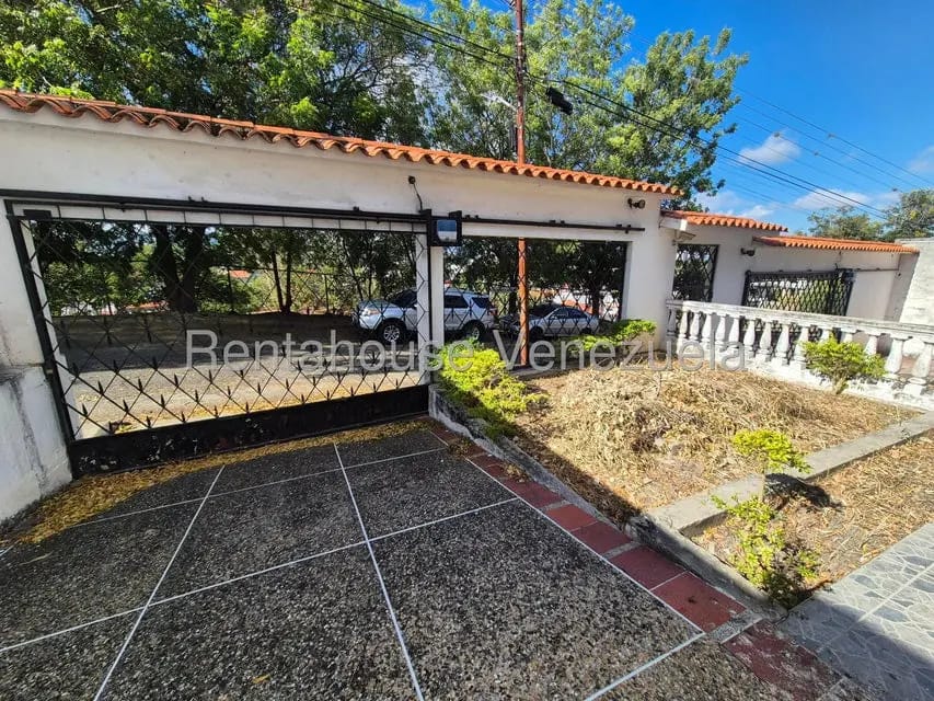Casa (1 Nivel) en Venta en Colinas De Santa Rosa, Lara - 70