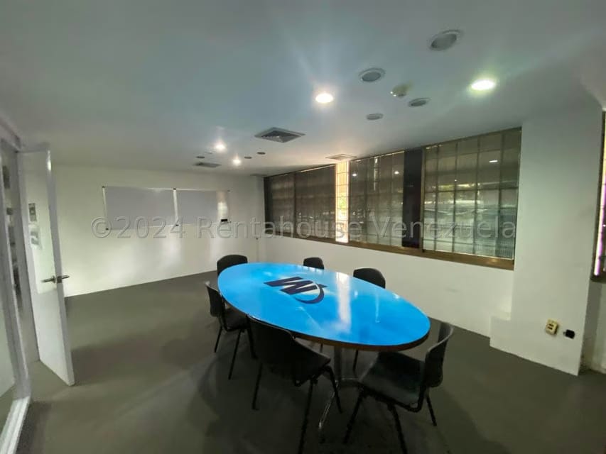 Comercial (Oficina) en Venta en Macaracuay, Distrito Metropolitano - 8