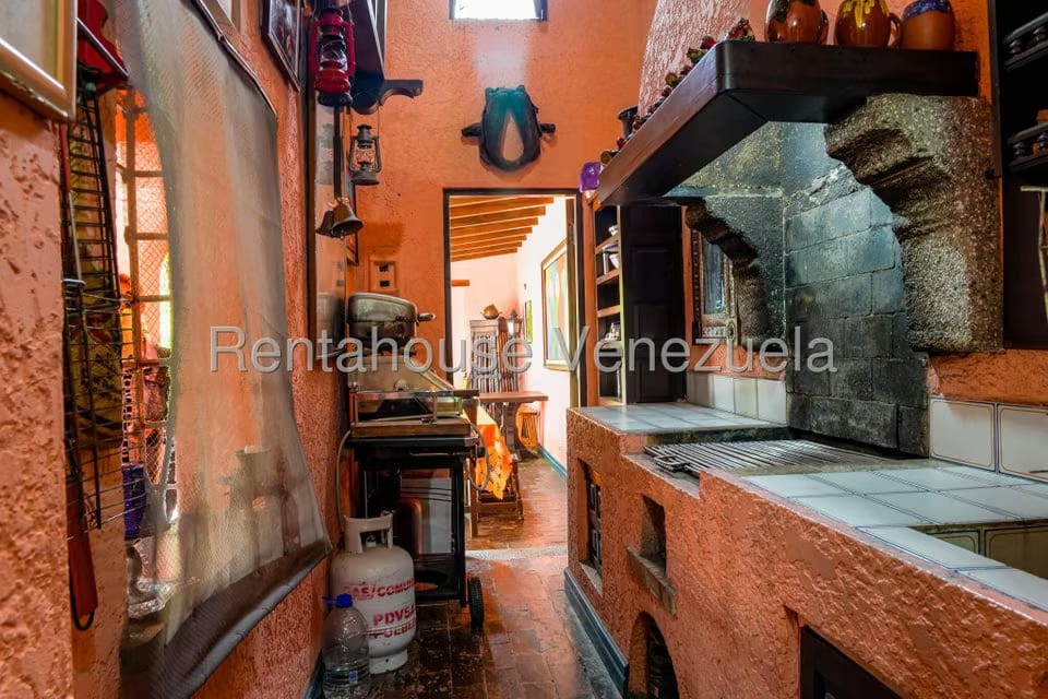 Casa (Duplex) en Venta en Prados del Este, Distrito Metropolitano - 25