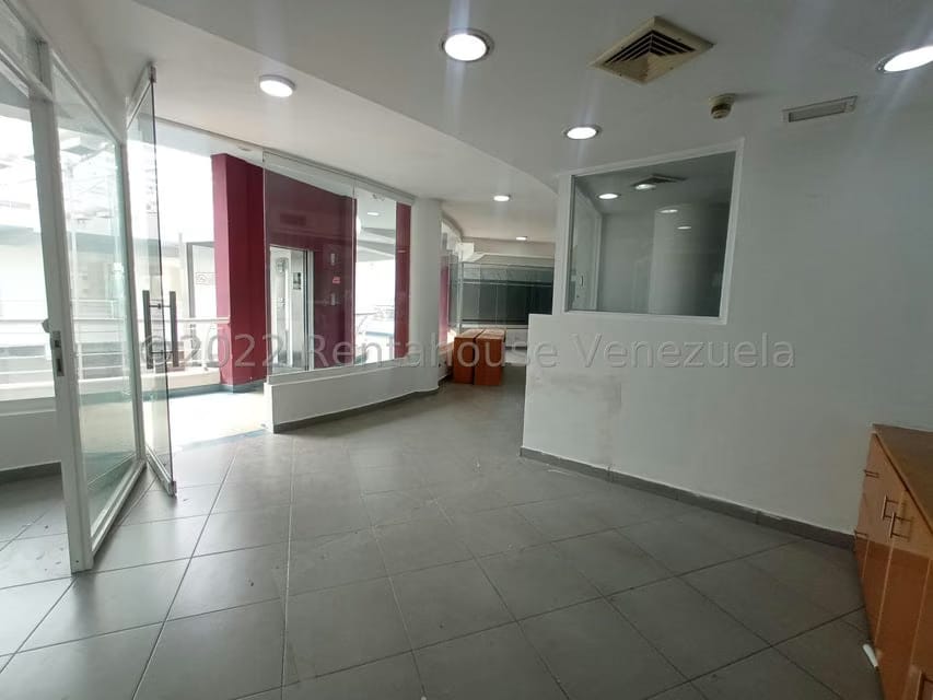 Comercial (Oficina) en Alquiler en Castillito, Carabobo - 16