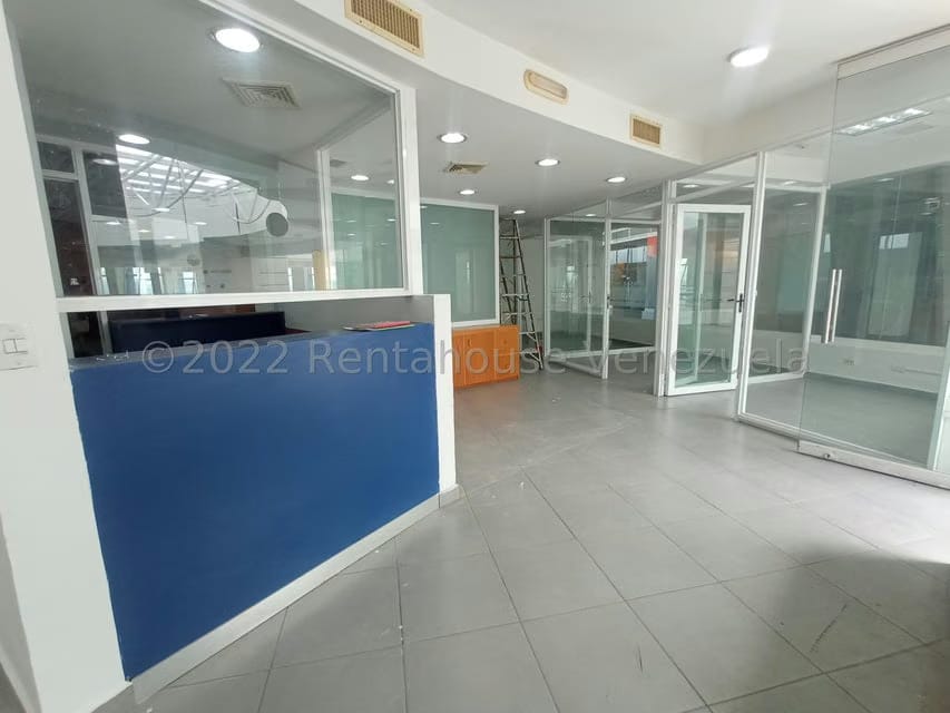 Comercial (Oficina) en Alquiler en Castillito, Carabobo - 17
